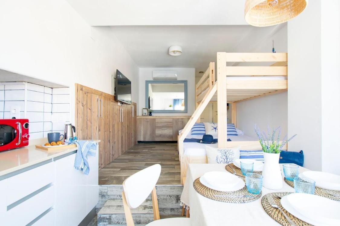 Apartbeach La Brisa Y Frente Playa ラ・ピネーダ エクステリア 写真