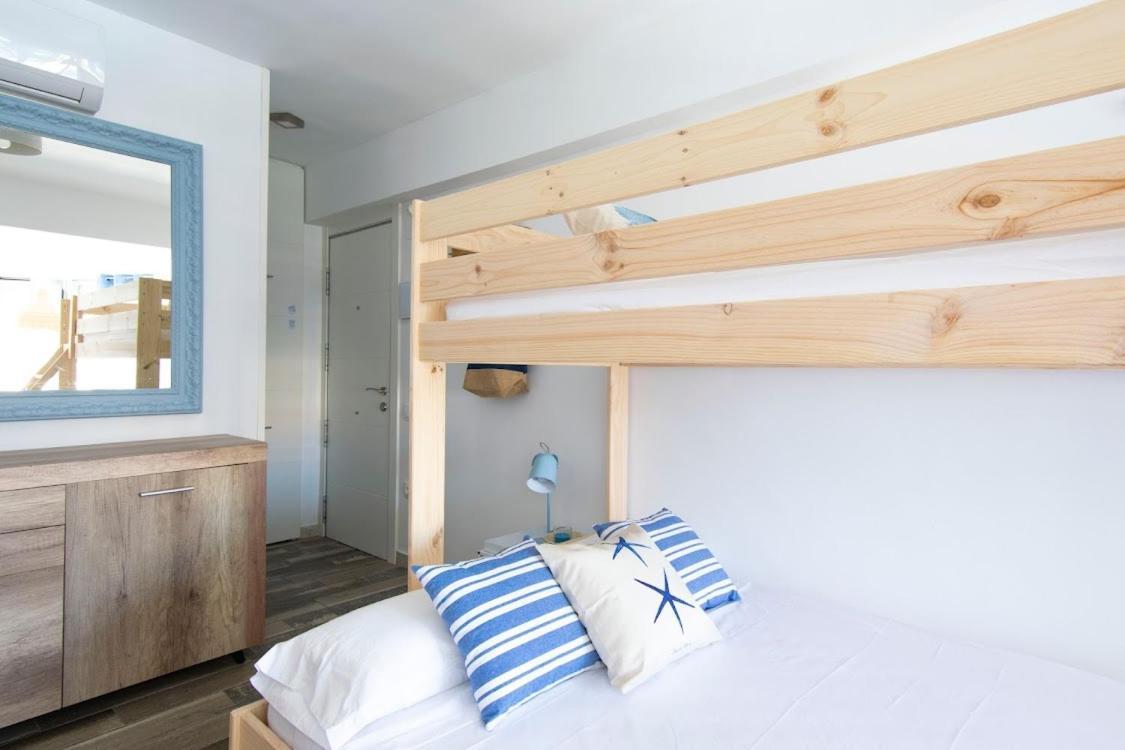 Apartbeach La Brisa Y Frente Playa ラ・ピネーダ エクステリア 写真